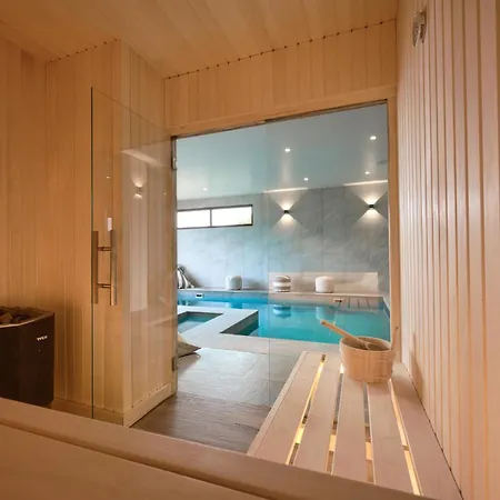 Chalet Ultimate Luxury - Above The Clouds With Sauna, Pool Etc - Mansion Ensolielle For 15