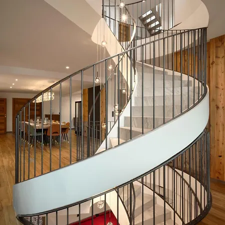 Ultimate Luxury - Above The Clouds With Sauna, Pool Etc - Mansion Ensolielle For 15 *