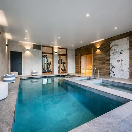 Chalet Ultimate Luxury - Above The Clouds With Sauna, Pool Etc - Mansion Ensolielle For 15 *